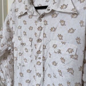 Western Style floral pearl snaps button down